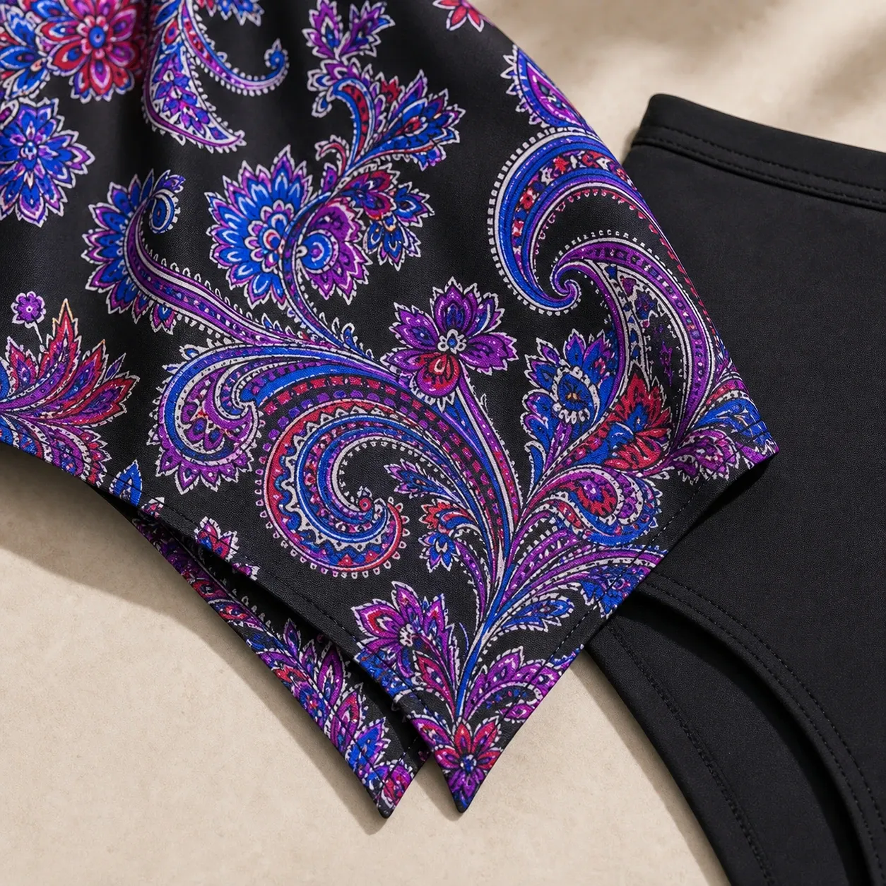 Tankini cache-ventre violet à pans asymétriques — eau